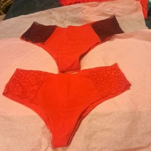 2 pair vs pink panties nwot